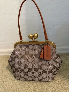 Coach | Bags | Coach M76f15250 Signature Sateen Purse Gold Beige